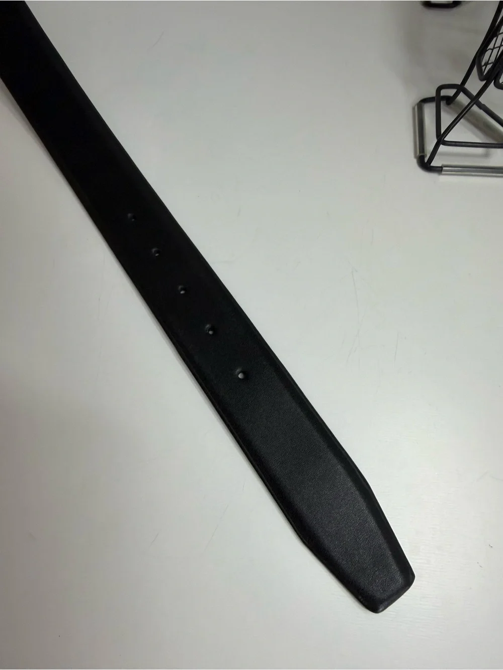 Classic Black Men’s Leather Belt - Florsheim